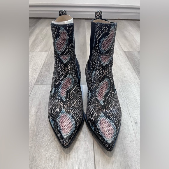 PAIGE Willa In Snake Black Multi Boots - Picture 4 of 9